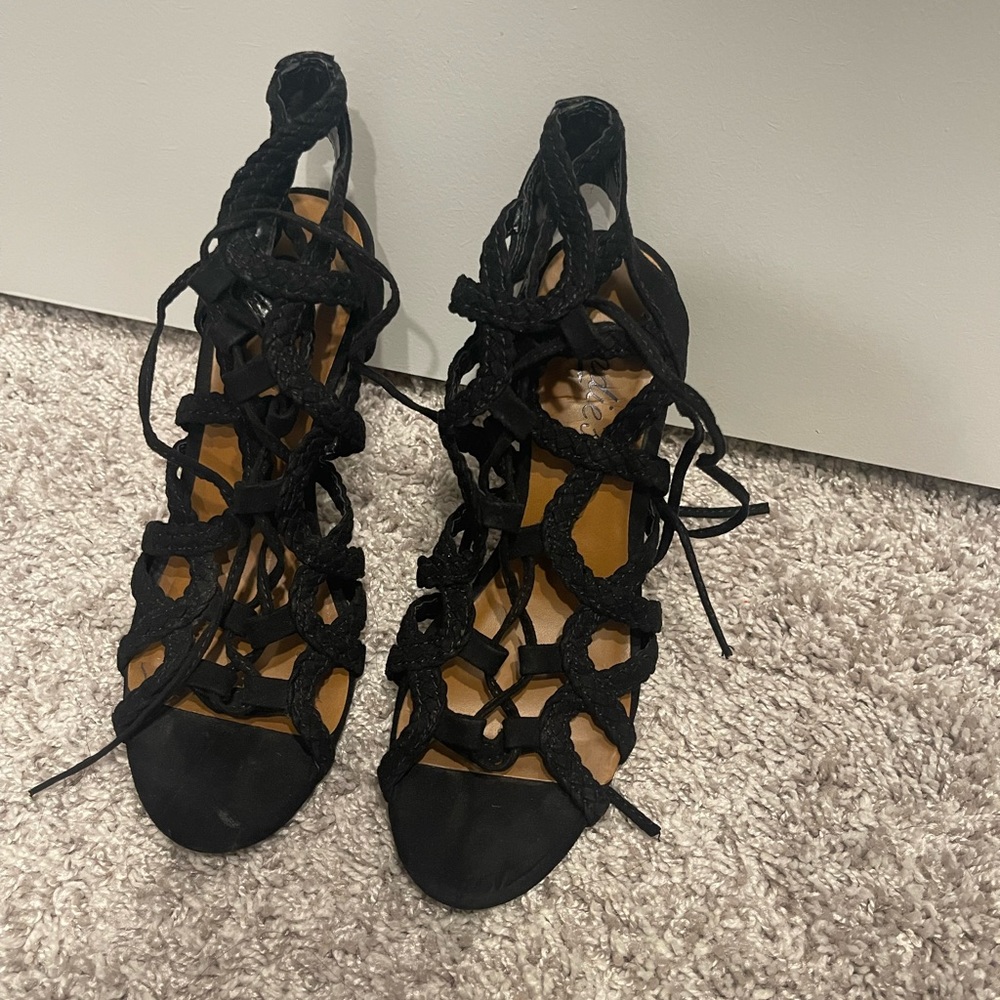 Black Tie Around Ankle Heels (Woman's size 6)